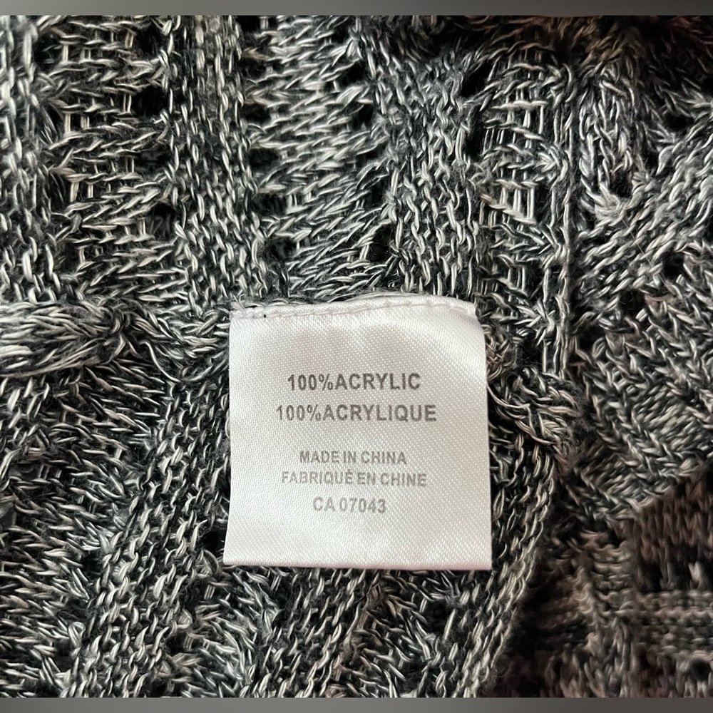 Belldini Open‎ Knit Cardigan Small Gray White Lightweight Long Sleeve - Picture 7 of 7